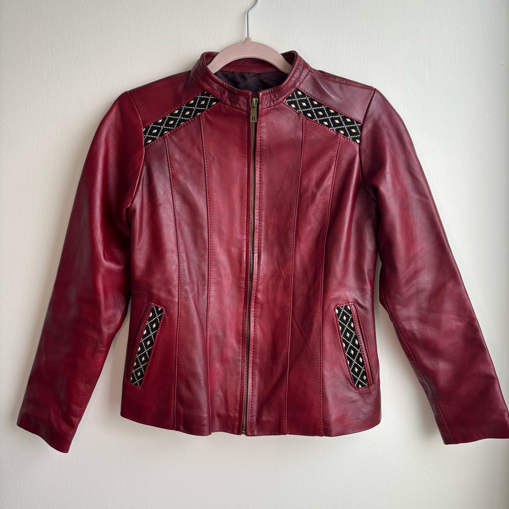 Chic Red Leather Jacket With Patterned Accents - image 8